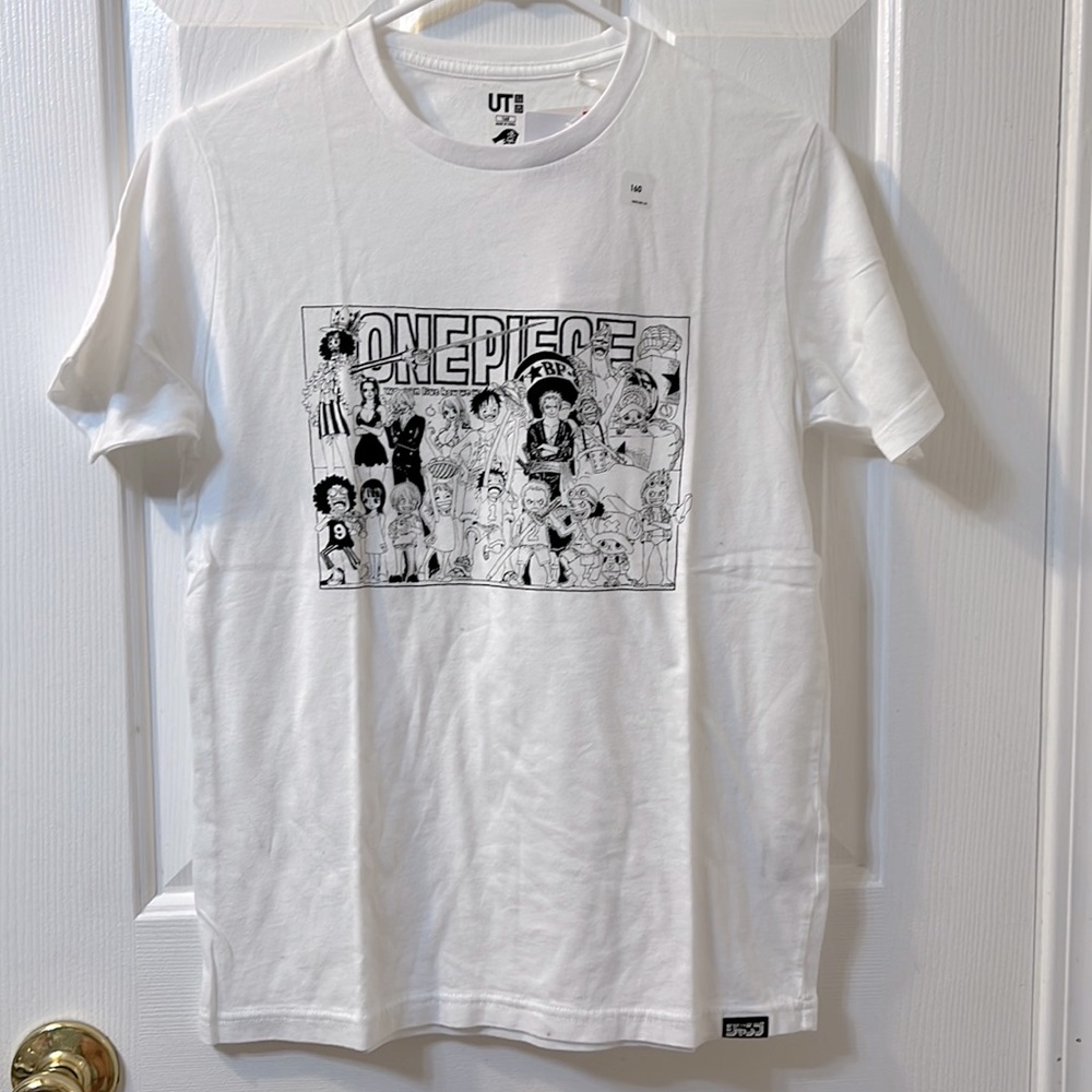 UNIQLO JAPAN ONE PIECE Graphic T Shirts Kids XXL, Adult XS